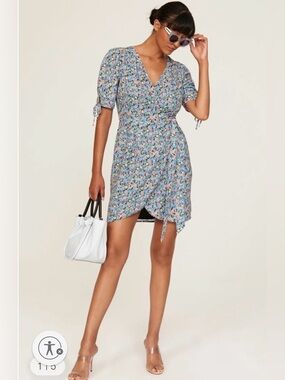 Louna floral  Mini wrap dress- size Small